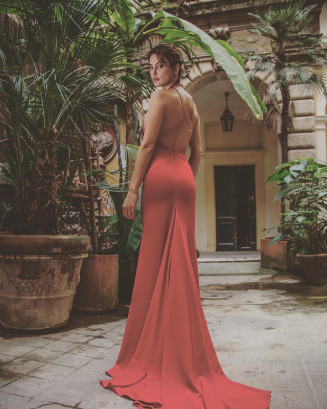 Catrinel Menghia